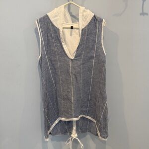 Inizio sleeveless linen top